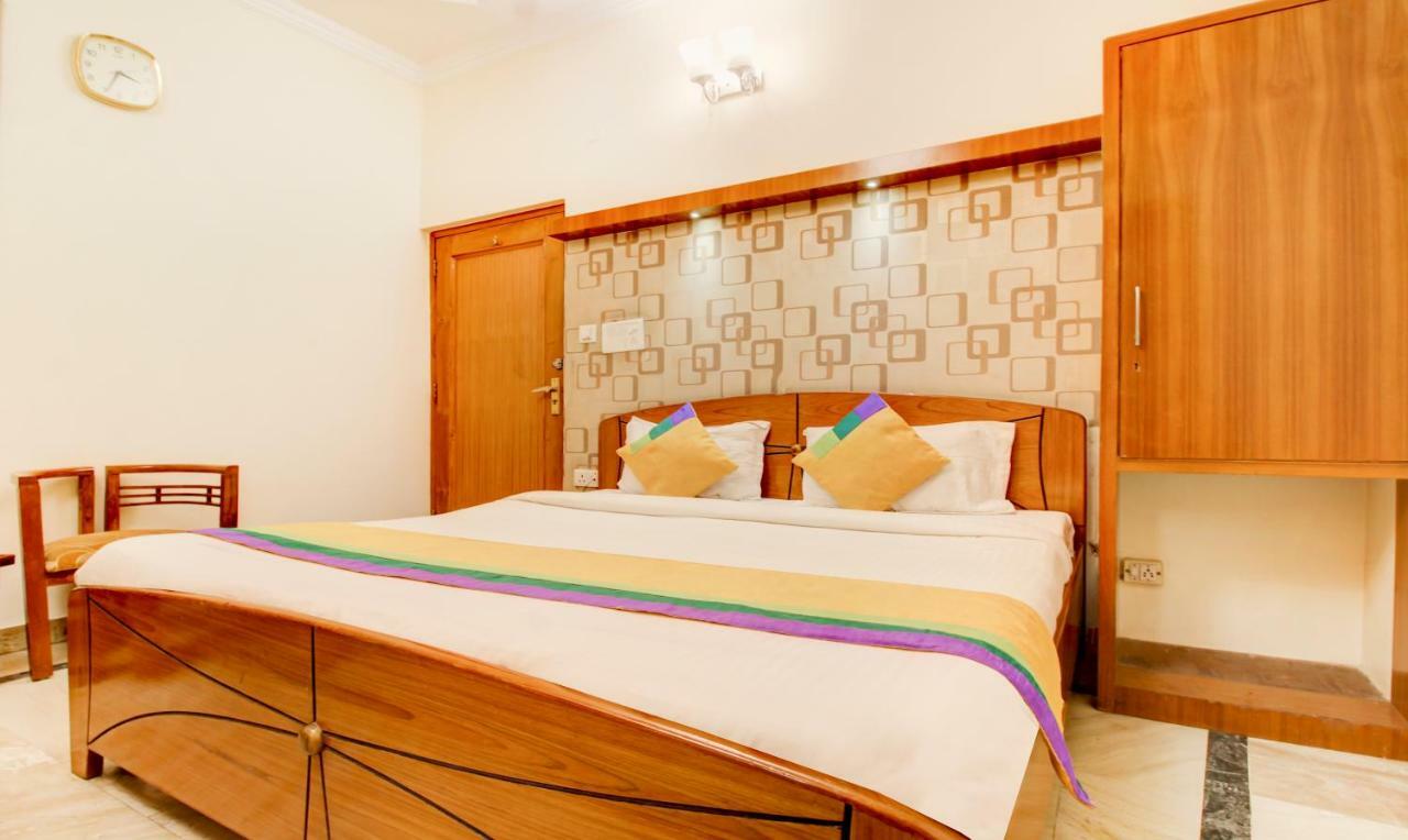 Treebo Trip Sonachi Hotels アムリトサル エクステリア 写真